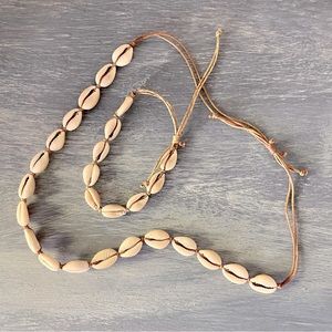 🐚Natural Seashell Necklace & Bracelet🐚🆕 both for $36